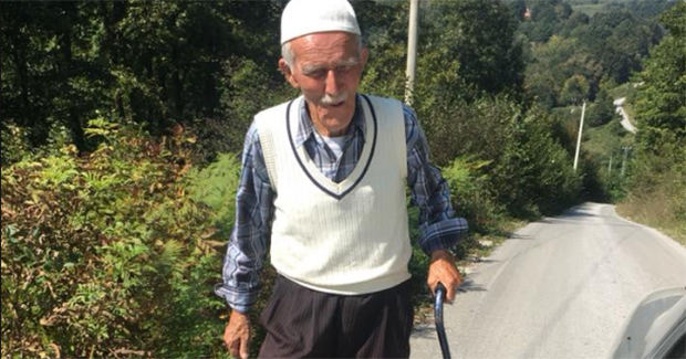 Dedo Jusuf (85) svakog petka pješke pređe 4 kilometra kako bi otišao na džumu