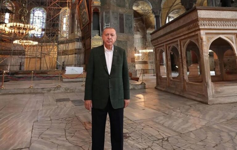 Erdogan objavio pjesmu o Aja Sofiji koju pjeva i Bosanac