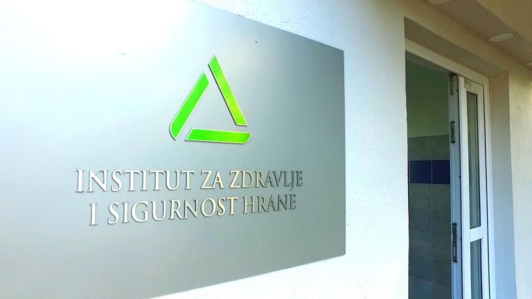 Labaratoriju Instituta za zdravlje Zenica uručen Certifikat o akreditaciji, nastavljaju se opremanja i akreditiranja laboratorija po ISO 17025 standardu