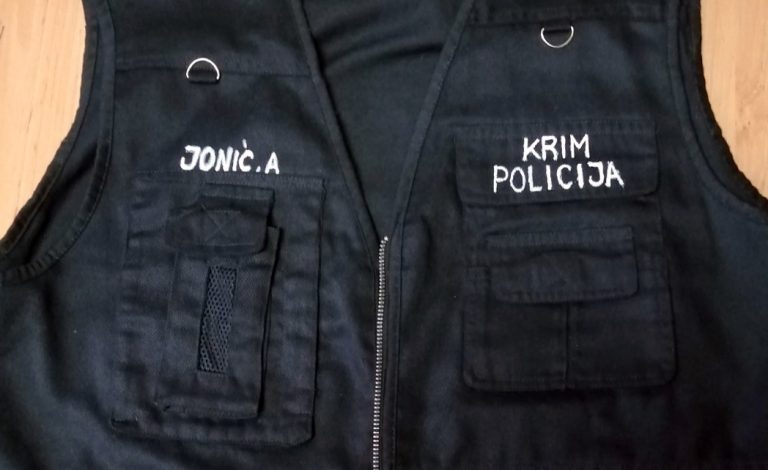 Poznato ko je mladić, lažni inspektor Jonjić, koji je pljačkao građane Zenice