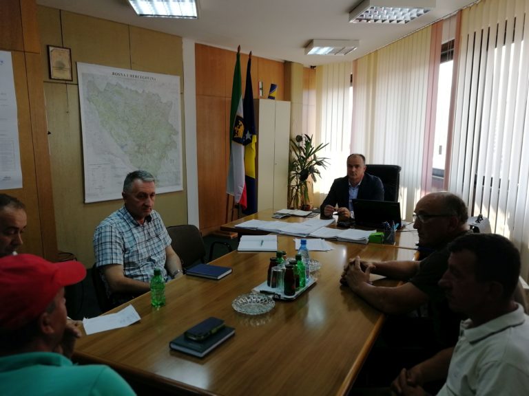 Vlada ZDK će dati punu podršku malinarima