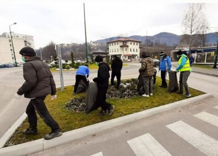 BRAVO Migranti u znak zahvalnosti očistili Hadžiće