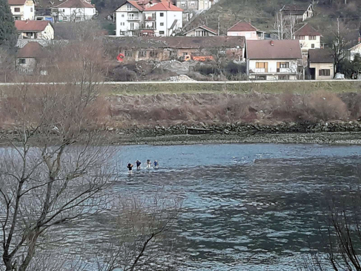 Na obali rijeke pronađeno beživotno tijelo