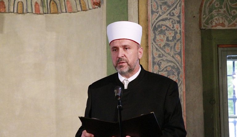 Muftija travnički ef. Adilović: ‘Trebamo zajedno raditi na zadržavanju mladih u BiH’