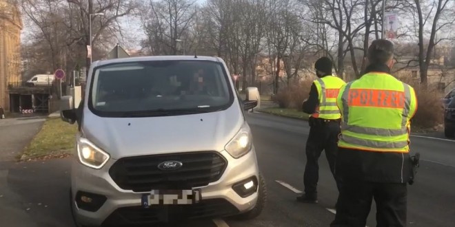 Deset dana samoizolacije i kazna u iznosu od 60 eura ako odete utočiti gorivo ili u ljekarnu u Poljsku pa se vratite u Njemačku