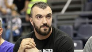 pekovic 620x350 1 696x393 1