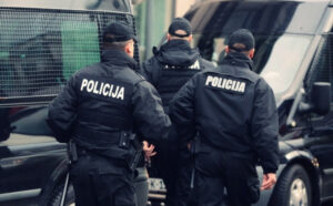 policija 82