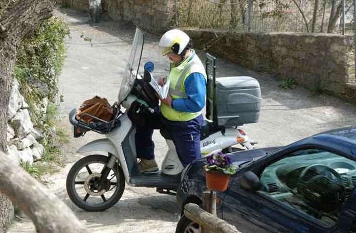 Kod poštara pronađeno pola tone neisporučene pošte