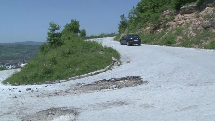 Mještani Gornjih Crkvica u problemima zbog loše putne infrastrukture