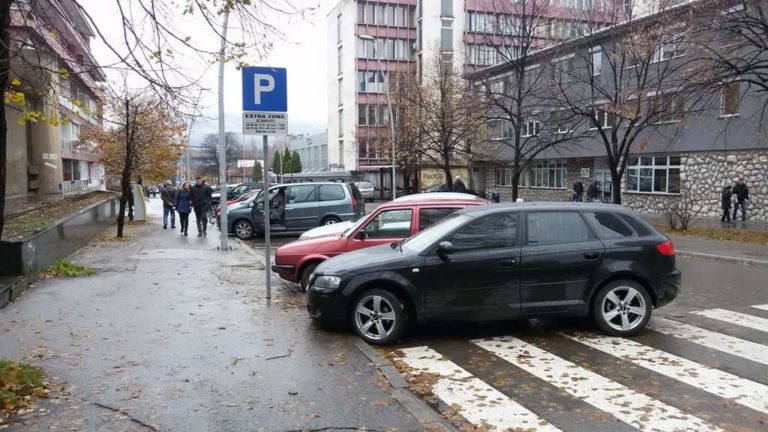 U zeničkom „Parking servisu“ imaju pune ruke posla: Za 10 mjeseci „kandžama“ blokirano 1.548 vozila