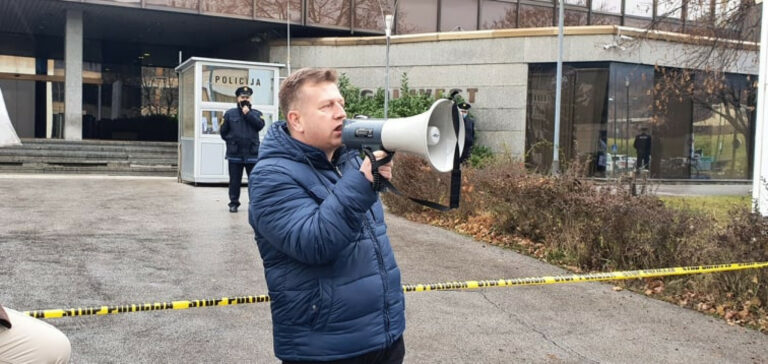 Šatorović: Je li dosta šest godina jahanja radnika BH Telecoma?