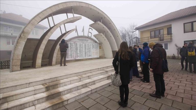 Aktivisti iz Hrvatske i Srbije posjetili Ahmiće i odali počast ubijenim bošnjačkim žrtvama