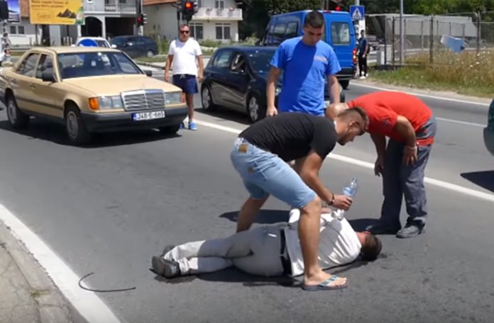 Drama kod Novog Travnika: Vozači mladiću spasili život (VIDEO)