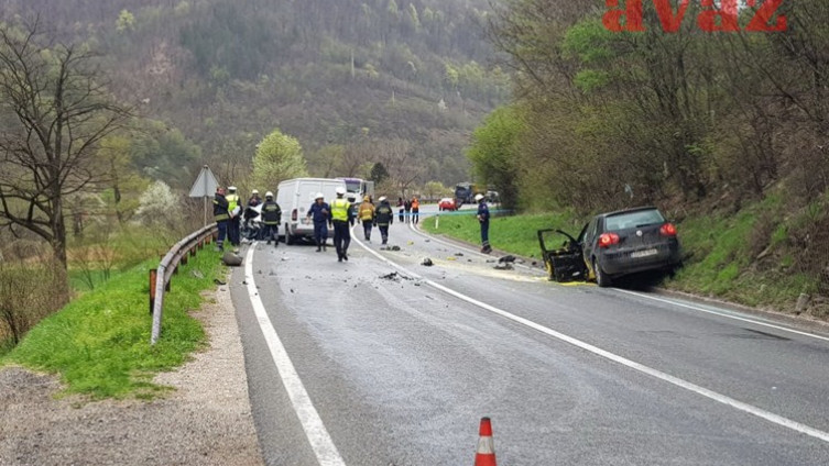 Jedna osoba poginula u sudaru četiri vozila na M-17 u Vranduku