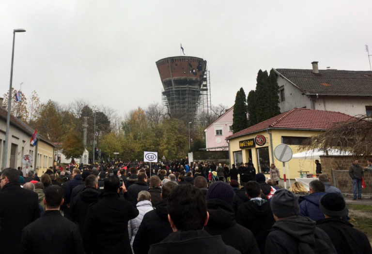 Položeni vijenci na Memorijalnom groblju – 26 godina od stradanja Vukovara