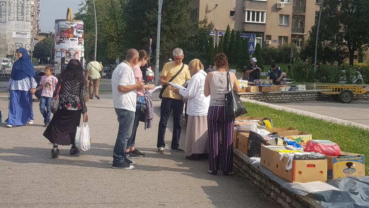 ZENICA Roditeljima potrebna cijela plaća da bi opremili učenike